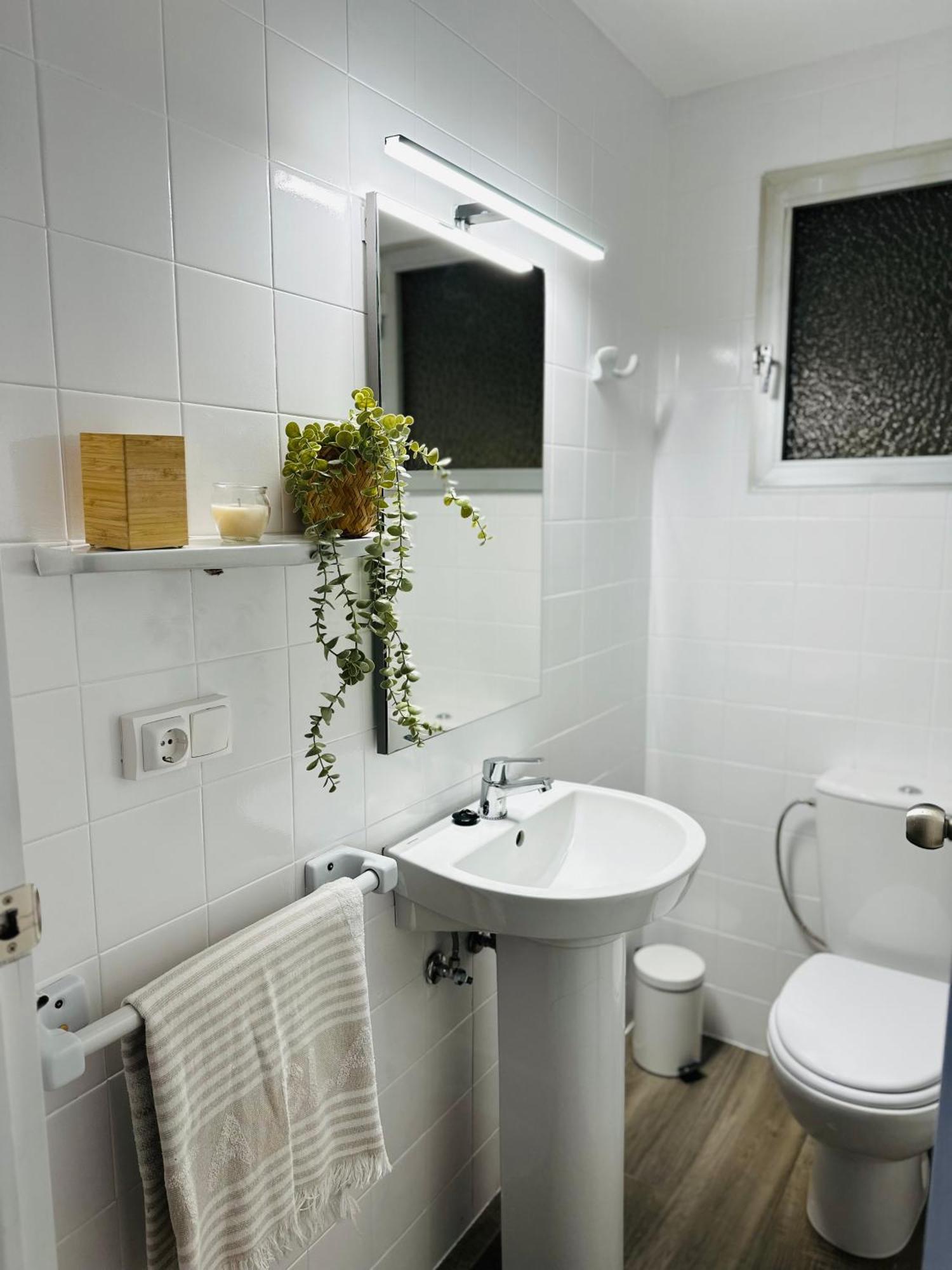 Precioso Apartamento De 3 Dormitorios Con Acceso Directo A La Playa Альтеа Экстерьер фото