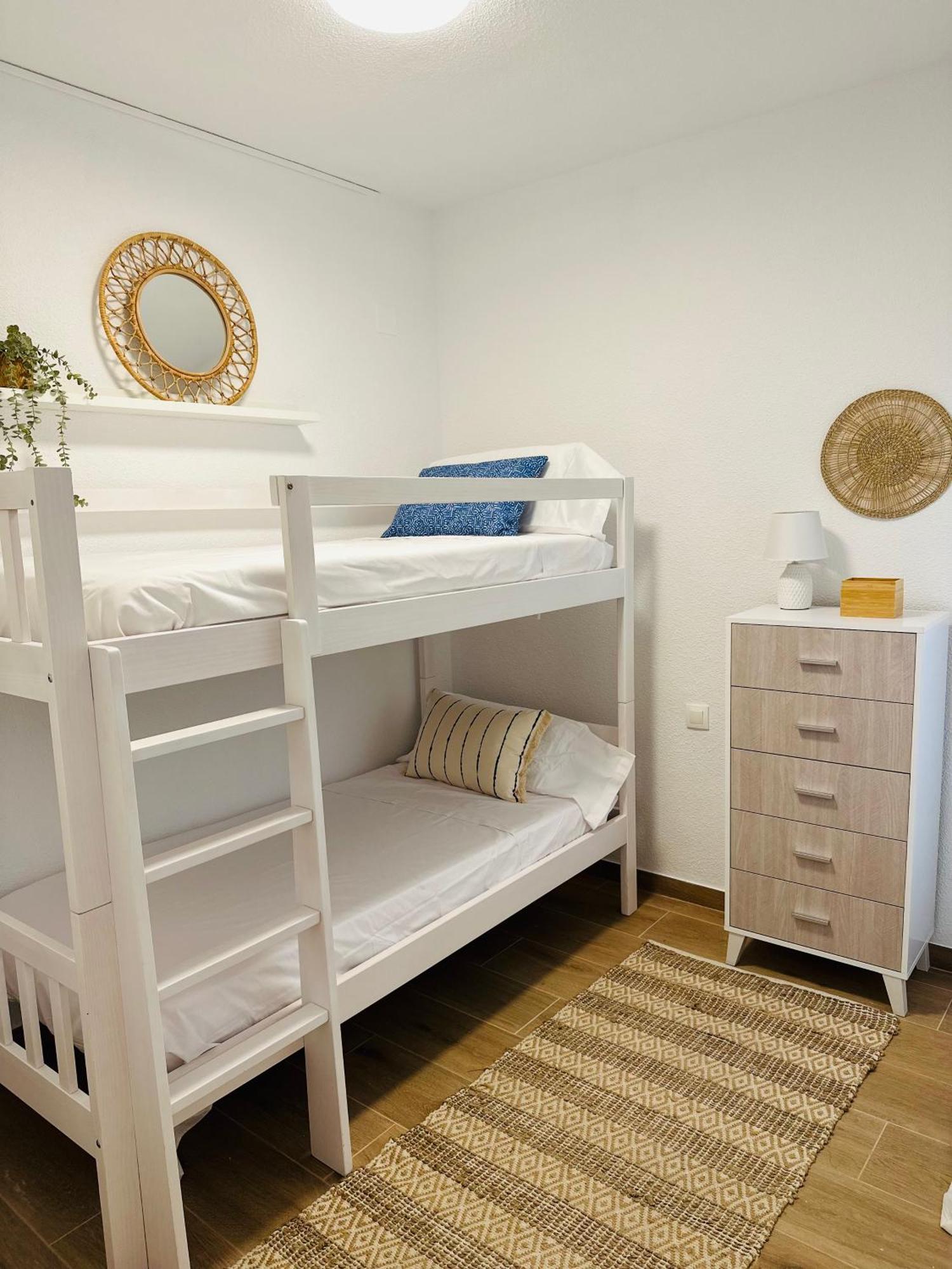Precioso Apartamento De 3 Dormitorios Con Acceso Directo A La Playa Альтеа Экстерьер фото